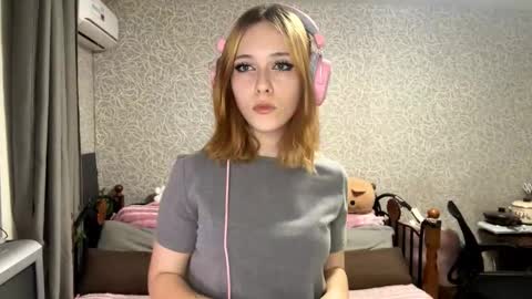 Eva Arts online show from 11-28-25, 11:13