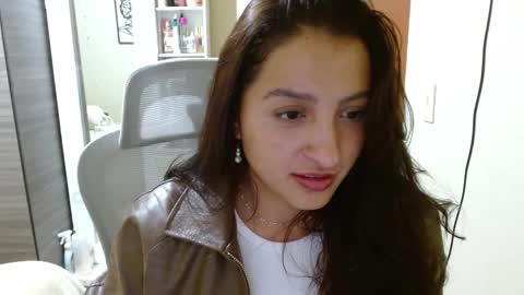 Dani online show from 12-15-25, 02:16