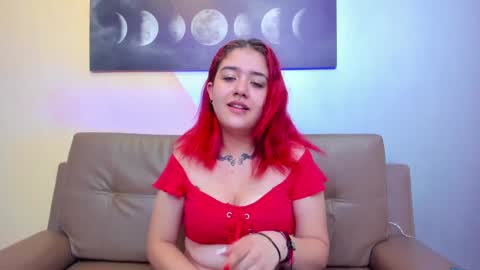 Snapshot of nia_stark chatting on 01-20-25, 11:56 Estefani online show from 01-20-25, 11:56
