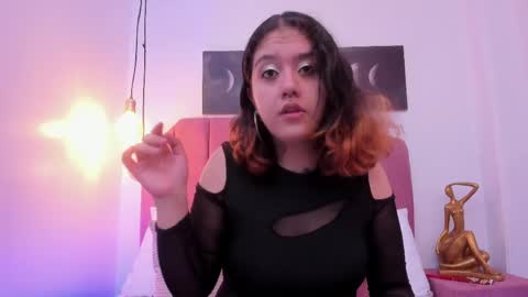 Estefani  online show from 04-30-26, 03:46