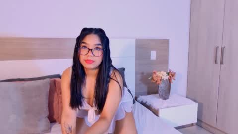 NiaPardo online show from 04-22-26, 11:56