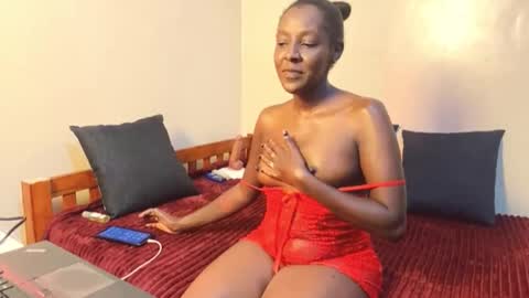 nicahstar online show from 04-19-26, 03:00