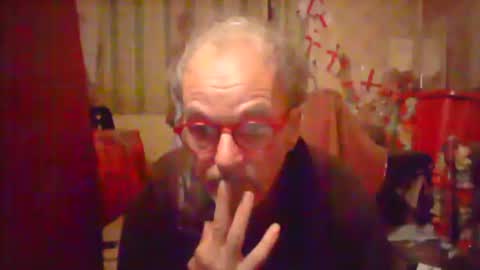 Snapshot of nice6body chatting on 10-12-25, 10:09 nice6body online show from 10-12-25, 10:09