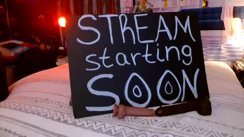 Snapshot of niceandsavvy chatting on 09-28-25, 03:56 NICE AND SAVVY online show from 09-28-25, 03:56