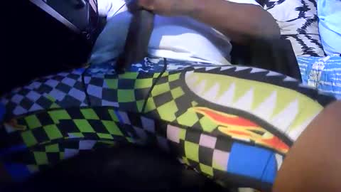 Snapshot of niceblkdnyc chatting on 10-28-25, 05:33 myniceblkdnyc online show from 10-28-25, 05:33