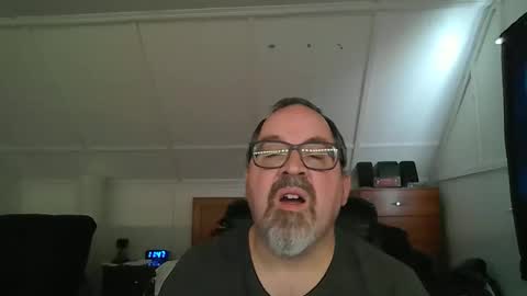 niceguy7208 online show from 11-01-25, 03:47