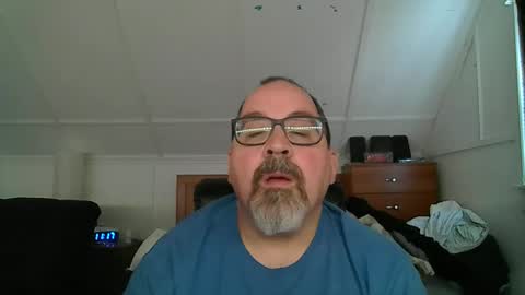 niceguy7208 online show from 06-06-26, 03:17