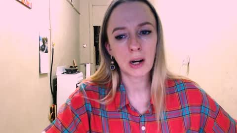 Kathrine online show from 05-31-26, 06:09