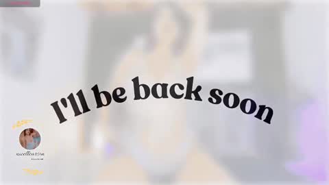 Snapshot of nicelle_carson chatting on 03-08-25, 03:13 Nicolle online show from 03-08-25, 03:13