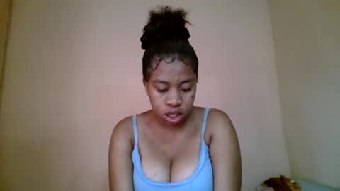 nicelly01 online show from 06-02-26, 06:37