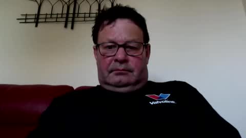 Keith999 online show from 05-31-26, 06:42