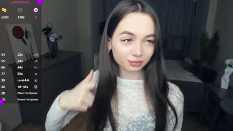 Snapshot of nichelledorris chatting on 02-13-26, 07:32 Nicole online show from 02-13-26, 07:32