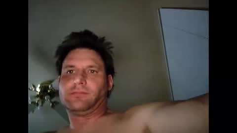 nicholasweber21 online show from 05-22-26, 09:15