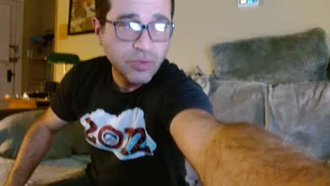 Snapshot of nichous77 chatting on 12-01-24, 11:58 Nick online show from 12-01-24, 11:58