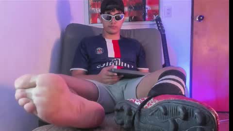 nick online show from 09-10-25, 07:08