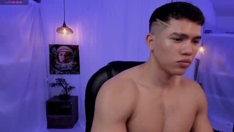 nick fenix online show from 07-08-26, 12:20