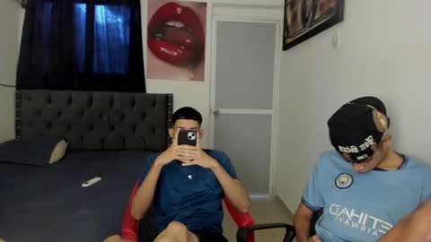 Snapshot of nick_master2 chatting on 03-12-26, 09:32 nick_master2 online show from 03-12-26, 09:32