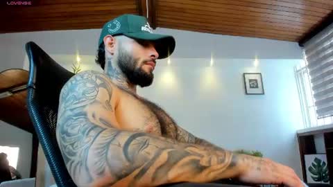 Snapshot of nick_owen26 chatting on 06-25-26, 06:34 nick owen26 online show from 06-25-26, 06:34