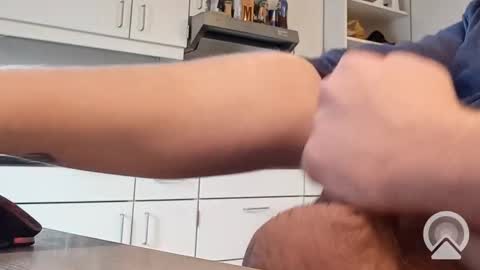 Snapshot of nick_x_b chatting on 10-28-25, 09:35 nick_x_b online show from 10-28-25, 09:35