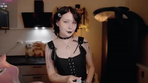 nickari_x online show from 07-10-26, 05:45