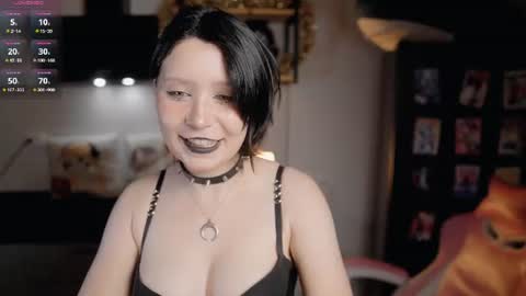 nickari_x online show from 08-08-26, 05:31