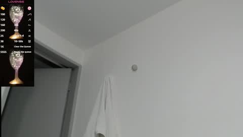 Nickhot0609 online show from 02-28-25, 05:26