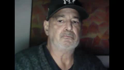 nickincali online show from 12-17-24, 02:11