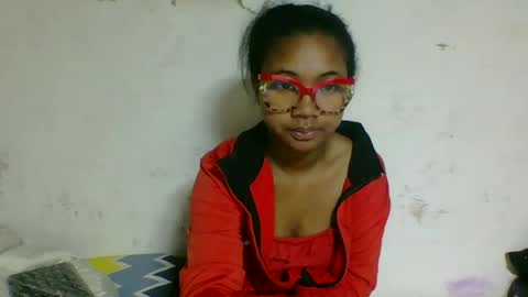 nickiqqyuu online show from 07-25-26, 12:42
