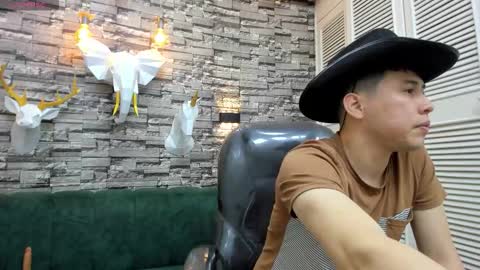 Nickk Wolff online show from 11-24-25, 05:29