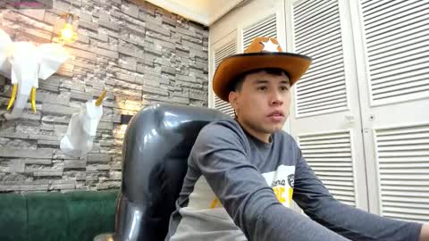 Nickk Wolff online show from 11-27-25, 02:57