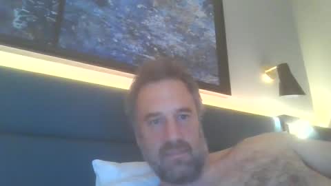 Snapshot of nicknut07 chatting on 05-26-26, 09:00 nicknut07 online show from 05-26-26, 09:00