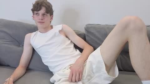Snapshot of nickwoooster chatting on 07-13-26, 04:10 Nick online show from 07-13-26, 04:10