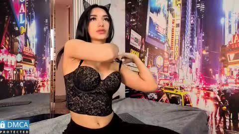 Snapshot of nicky_1824 chatting on 10-17-25, 07:05 NICKY online show from 10-17-25, 07:05