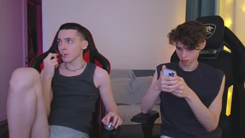 Nicki  Danny online show from 02-02-25, 05:59