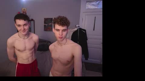 Nicki  Danny online show from 11-22-25, 06:18