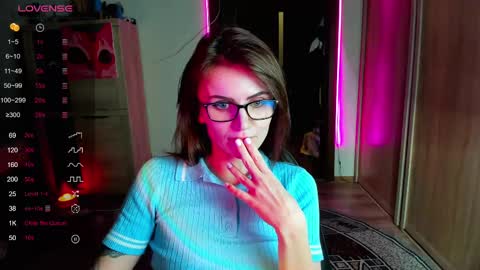 Nicky Weekends online show from 03-01-25, 12:39