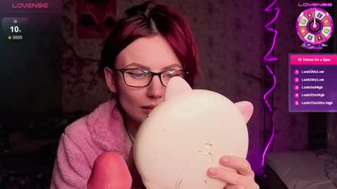 Nicky Weekends online show from 11-24-25, 11:04