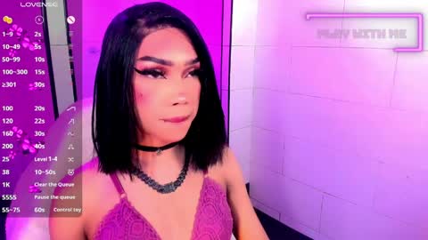 Nicky online show from 04-08-26, 01:49