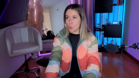 Nicky online show from 07-12-26, 12:29