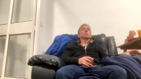 Snapshot of nico181969 chatting on 02-08-25, 11:24 Nico online show from 02-08-25, 11:24