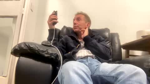 Snapshot of nico181969 chatting on 02-15-25, 01:31 Nico online show from 02-15-25, 01:31