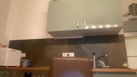 Snapshot of nico181969 chatting on 02-19-25, 09:58 Nico online show from 02-19-25, 09:58