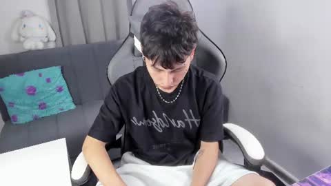 Snapshot of nico_nico_xd chatting on 06-15-26, 09:28 Nico online show from 06-15-26, 09:28