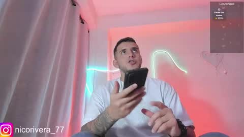 Nicolas online show from 01-11-26, 07:02