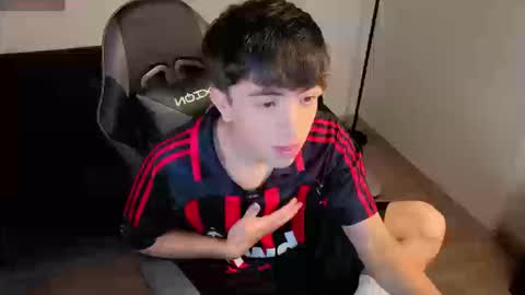 Nicolas online show from 02-27-26, 09:04