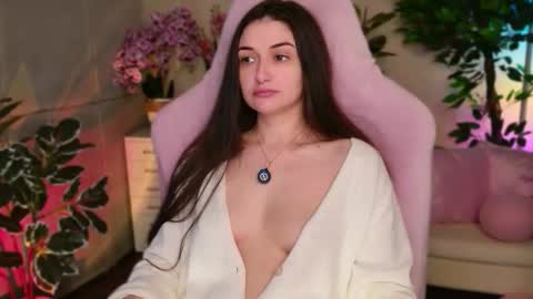 Snapshot of nicol_angel888 chatting on 10-09-25, 06:22 Nicole Online at about after 1000 6 UK time or 900 - 500 UK time it approximate time interval online show from 10-09-25, 06:22