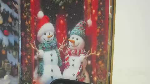 Snapshot of nicol_jone chatting on 12-21-25, 04:30 Nicol sanchez online show from 12-21-25, 04:30