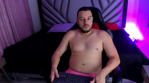 Snapshot of nicola_d_angelo chatting on 06-24-26, 07:24 nicola_d_angelo online show from 06-24-26, 07:24