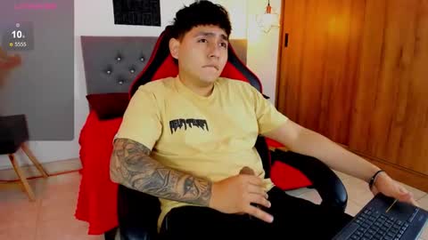 nicolas_james_sc online show from 12-22-25, 01:52