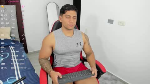 nicolas_montoya online show from 10-14-25, 02:01